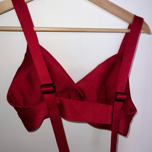 Calvin Rucker Red Top 🔥 - Picture 2 of 3